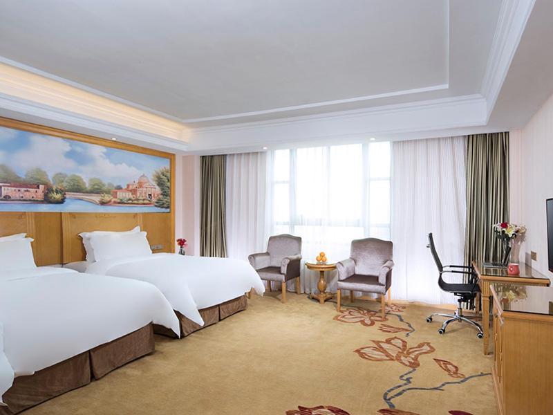 Vienna Classic Hotel Ganzhou Meilin מראה חיצוני תמונה