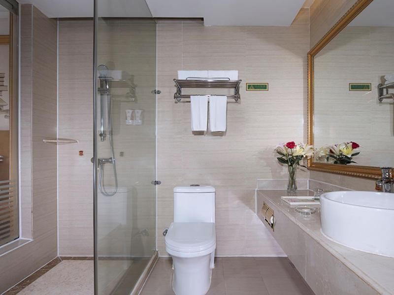 Vienna Classic Hotel Ganzhou Meilin מראה חיצוני תמונה