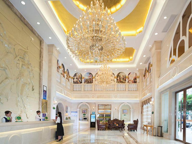 Vienna Classic Hotel Ganzhou Meilin מראה חיצוני תמונה
